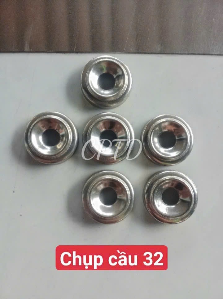 CHỤP CẦU, CHỤP ĐẦU PHI 32 INOX304 ( TRÒN NGOÀI, CHỤP ĐẾ 3 TẦNG)