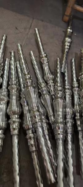 CON TIỆN 2 ĐẦU XOẮN INOX304