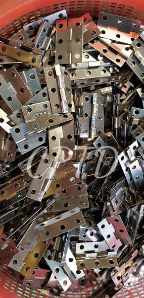 BẢN LỂ 4 PHÂN INOX 201 (TỦ NHÔM)